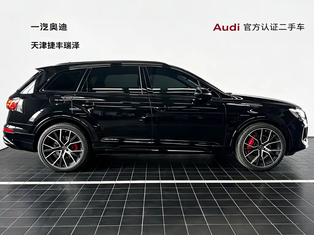 Audi Q7 — миниатюра 7