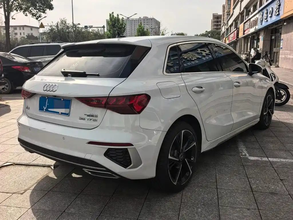Audi A3 — миниатюра 4