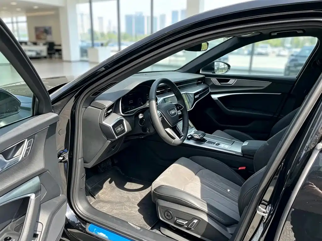 Audi A6L — миниатюра 9
