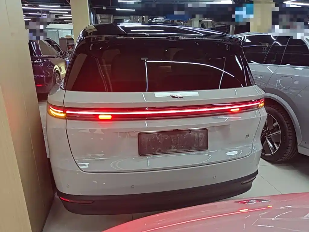 Li Auto Li i8 — миниатюра 6