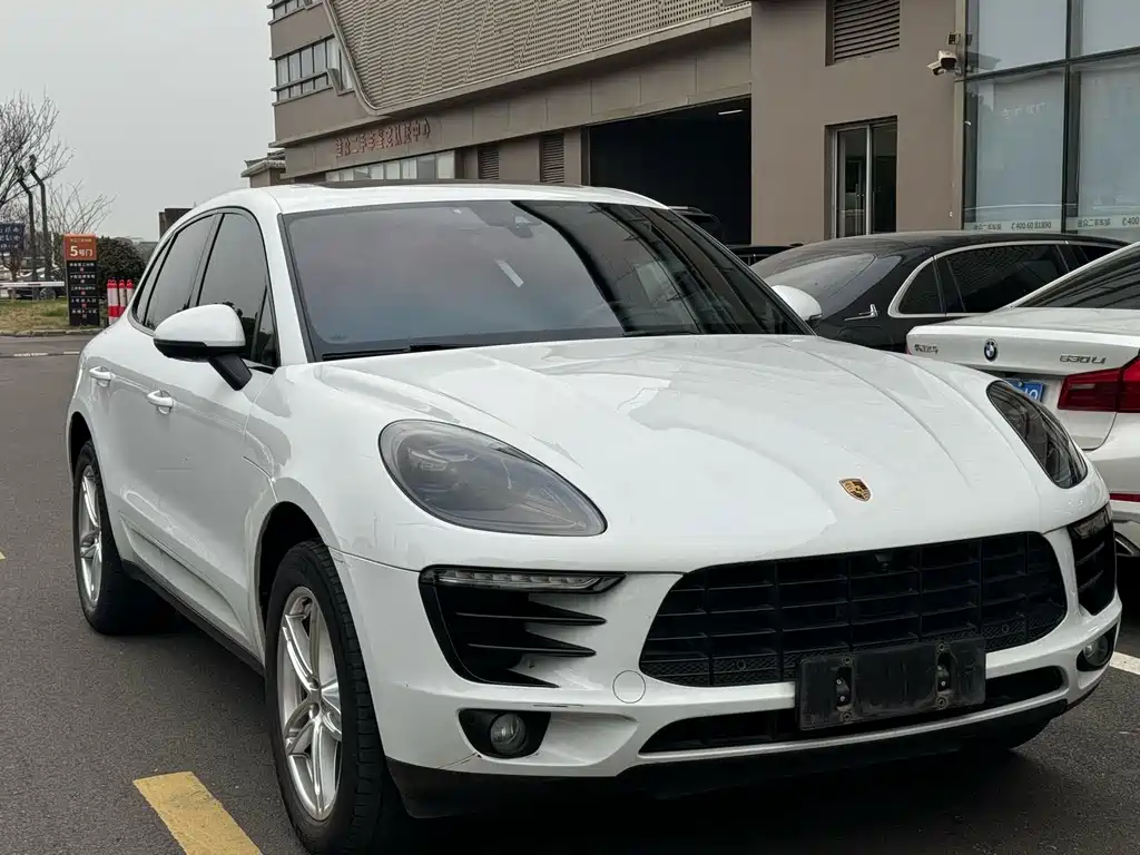 Porsche Macan 2016 Macan 2.0T