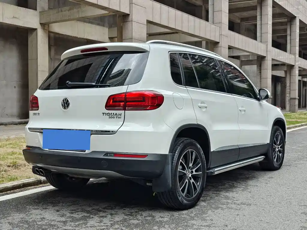 Volkswagen Tiguan — миниатюра 5