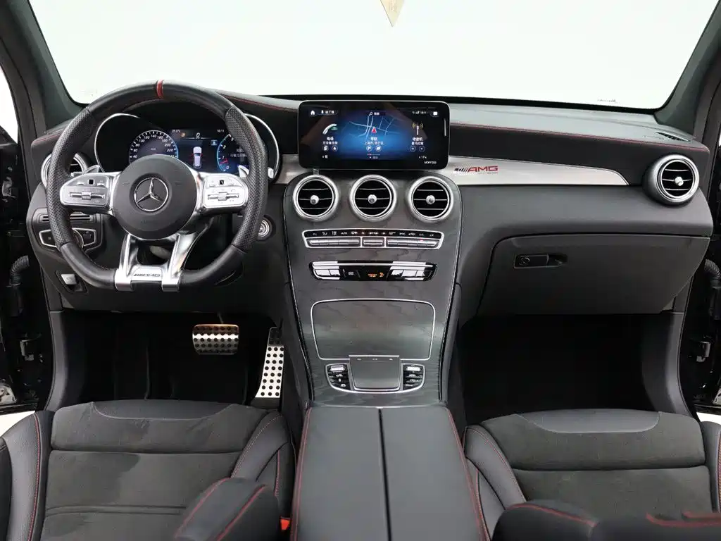 Mercedes-Benz GLC AMG — миниатюра 13