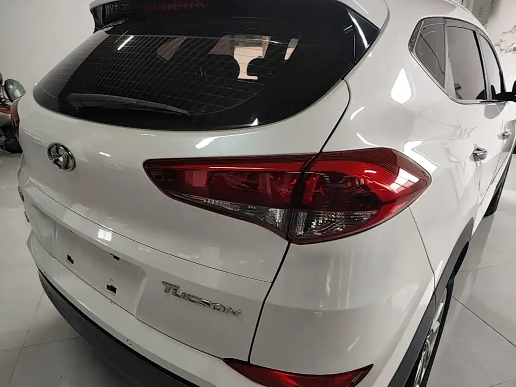 Hyundai Tucson — миниатюра 8