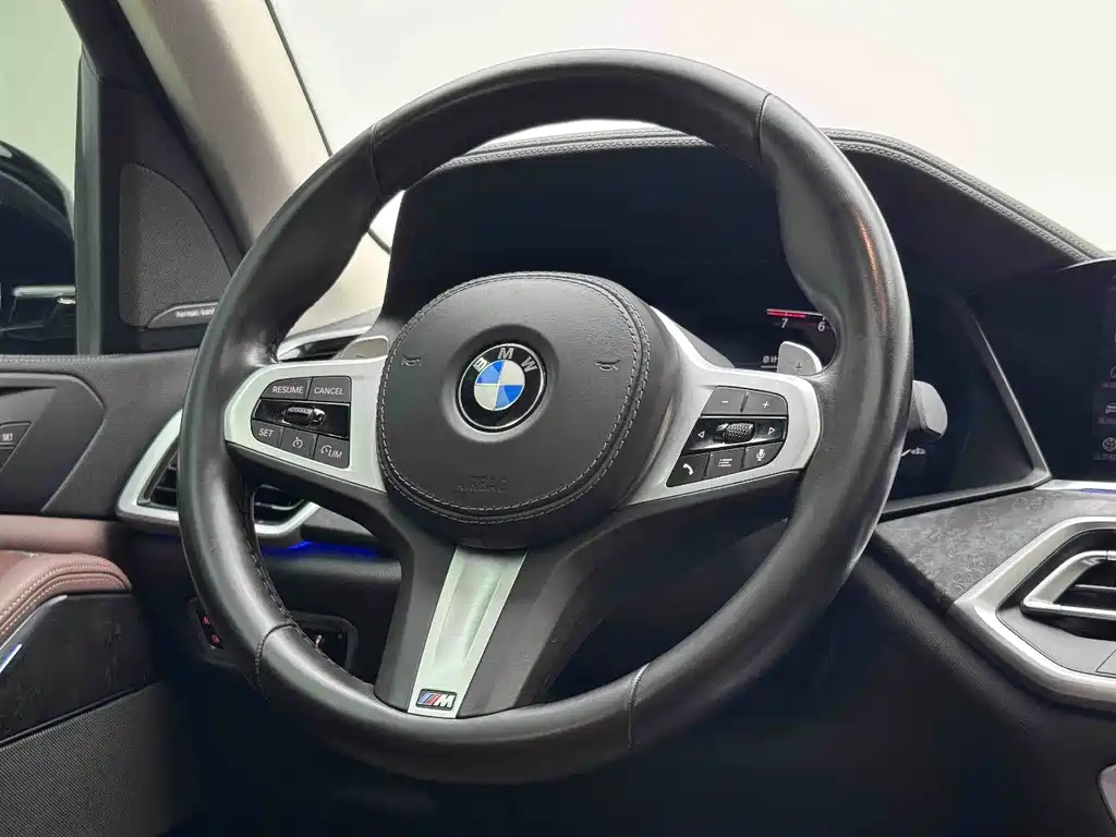 BMW X5 2020 xDrive40i M Sport