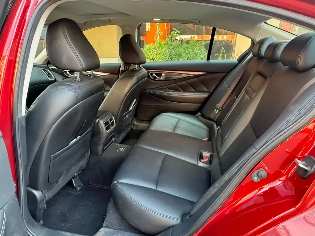 Infiniti Q50L 2.0T Comfort Edition, фото 6