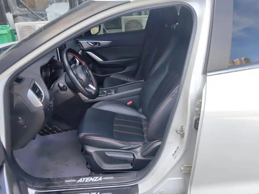 Mazda CX-4 — миниатюра 9
