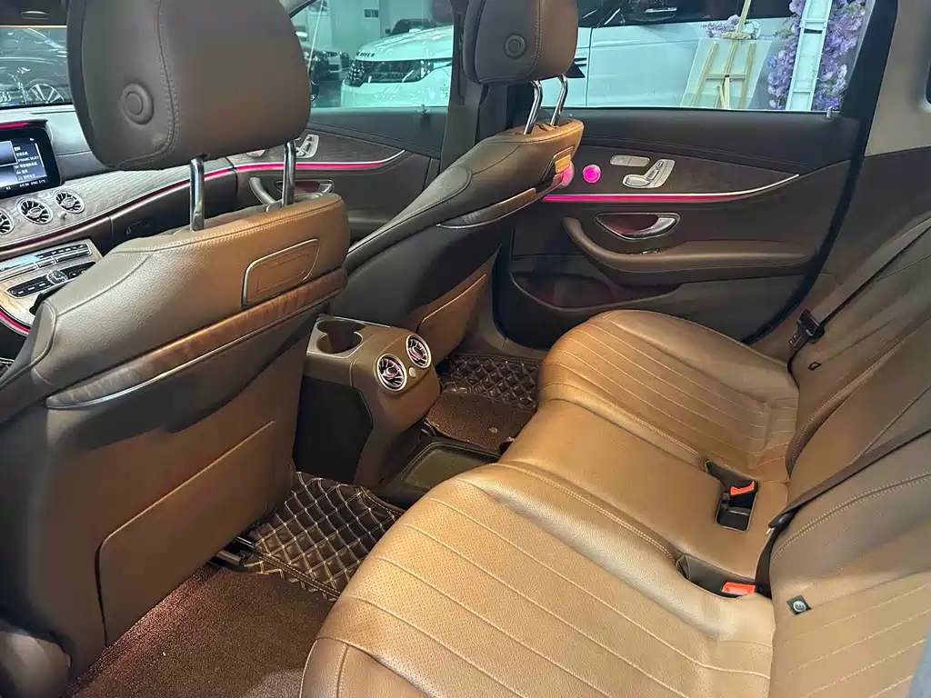 Mercedes-Benz E-Class E 2018 E 300 L Luxury