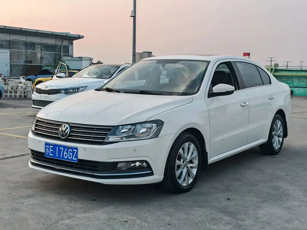 Volkswagen Lavida — миниатюра 3