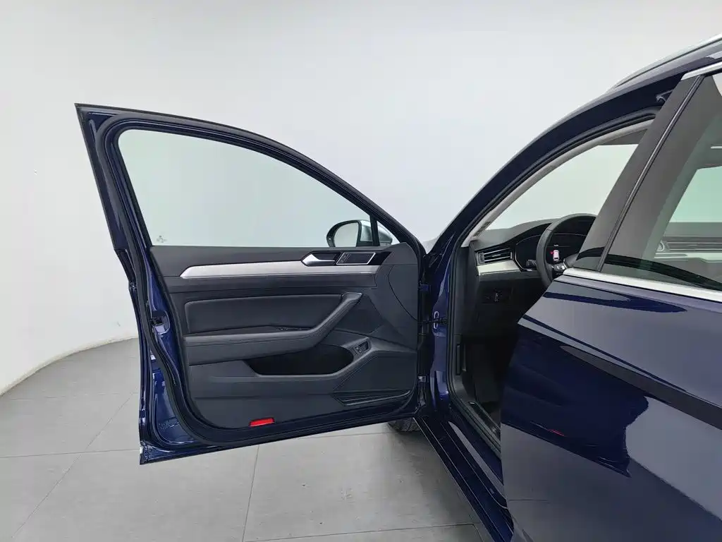 Volkswagen Viloran New Energy — миниатюра 8