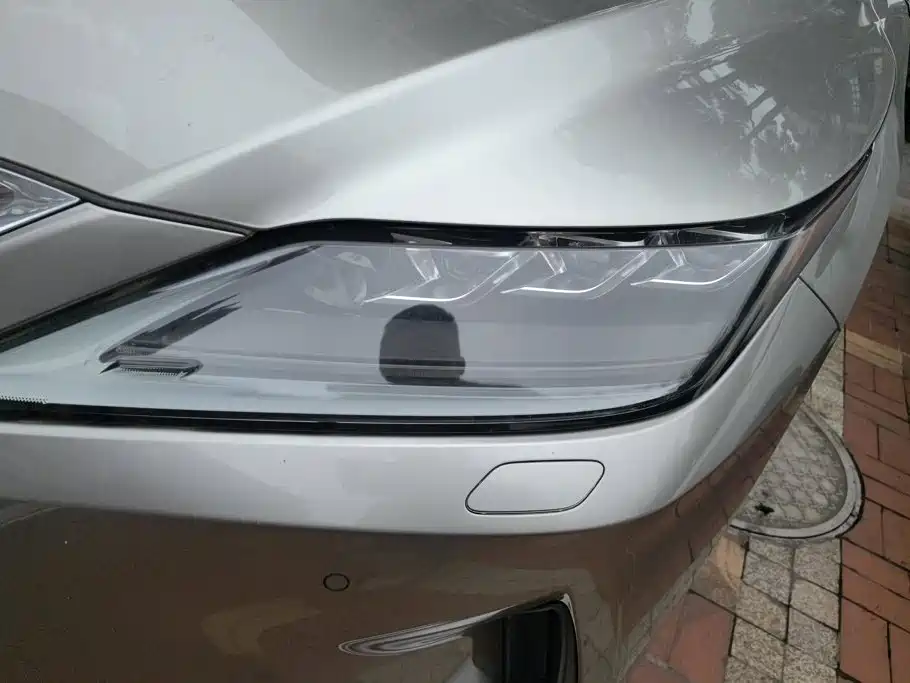Lexus RX — миниатюра 5
