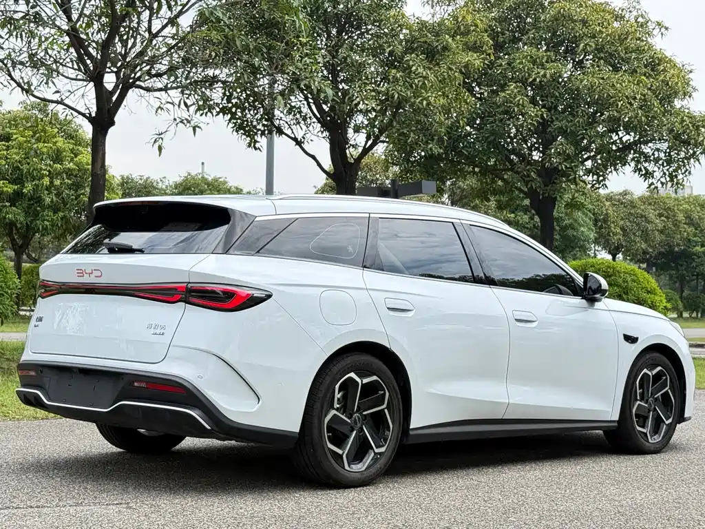 BYD Seal 06 DM-i Touring — миниатюра 18