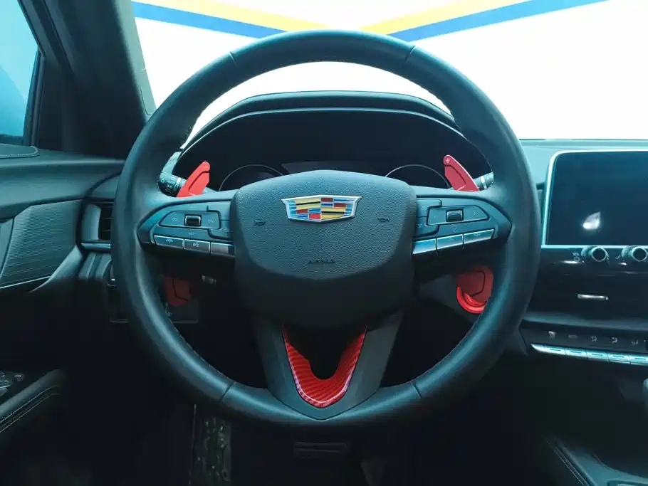 Cadillac CT4 — миниатюра 15