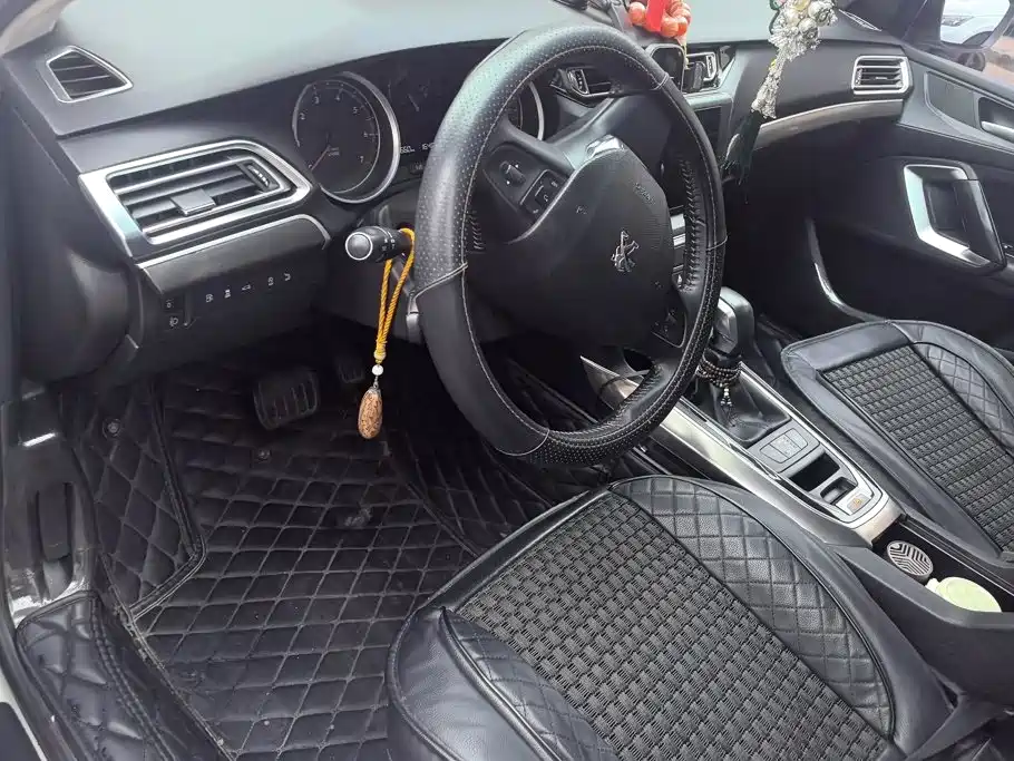 Peugeot 408 — миниатюра 12
