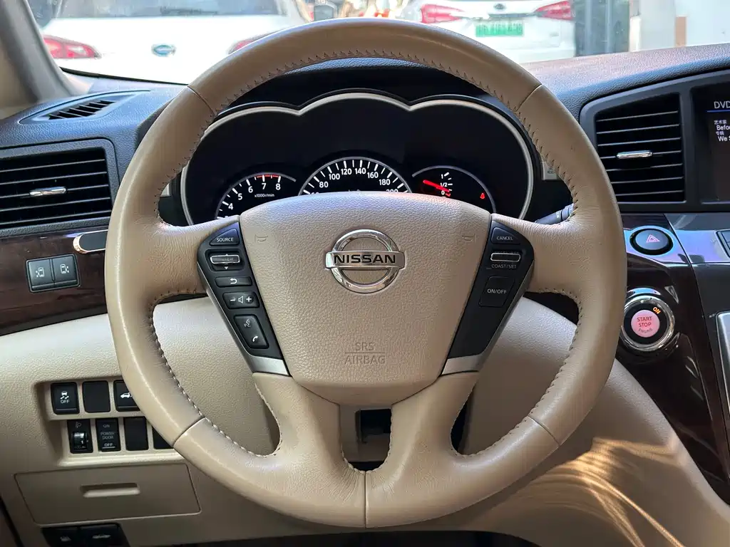 Nissan Quest — миниатюра 5