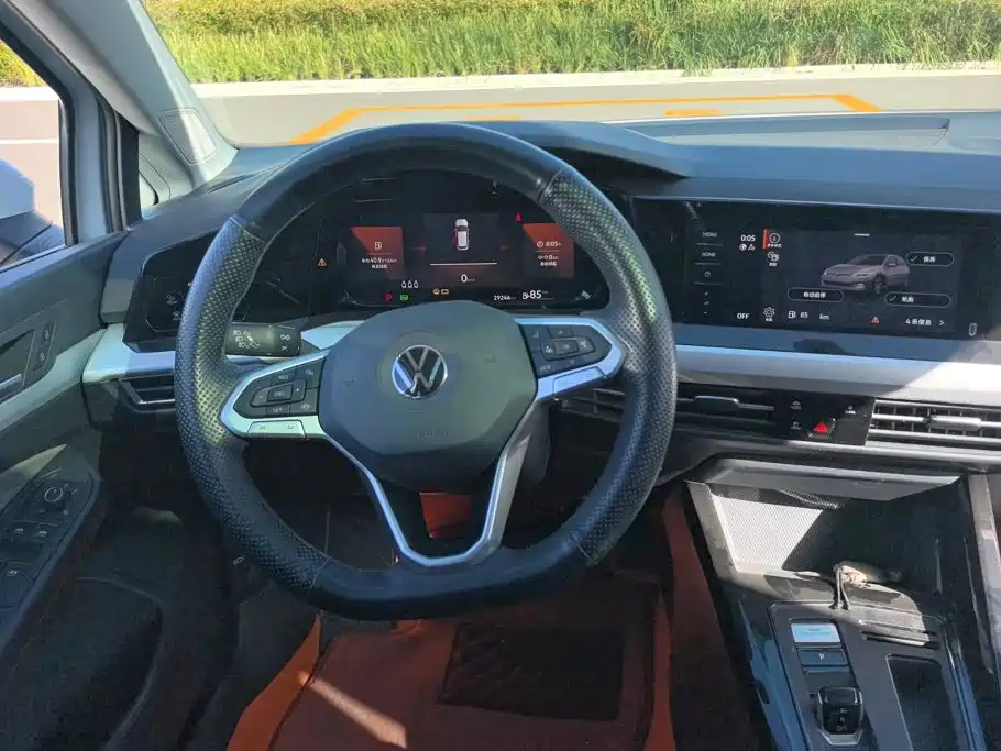 Volkswagen Golf — миниатюра 15
