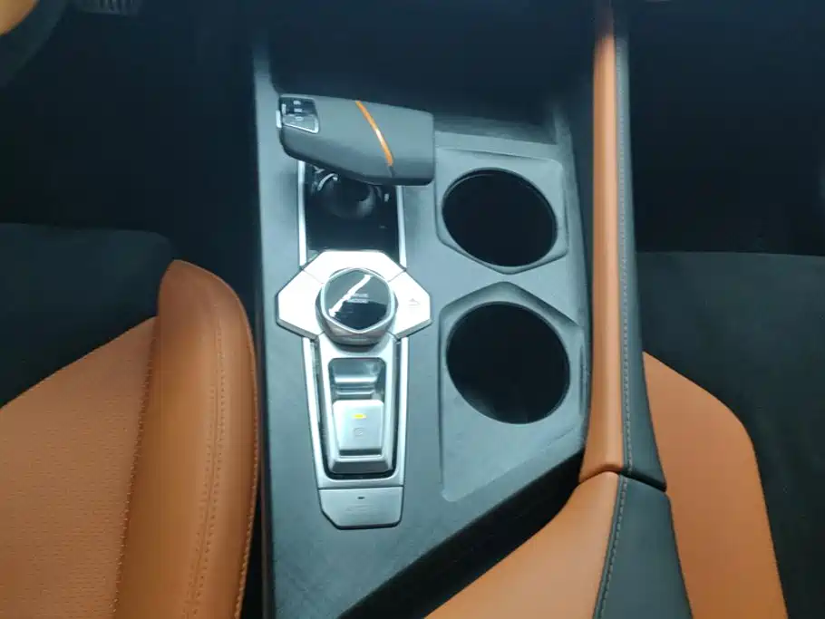 Changan UNI-V — миниатюра 16