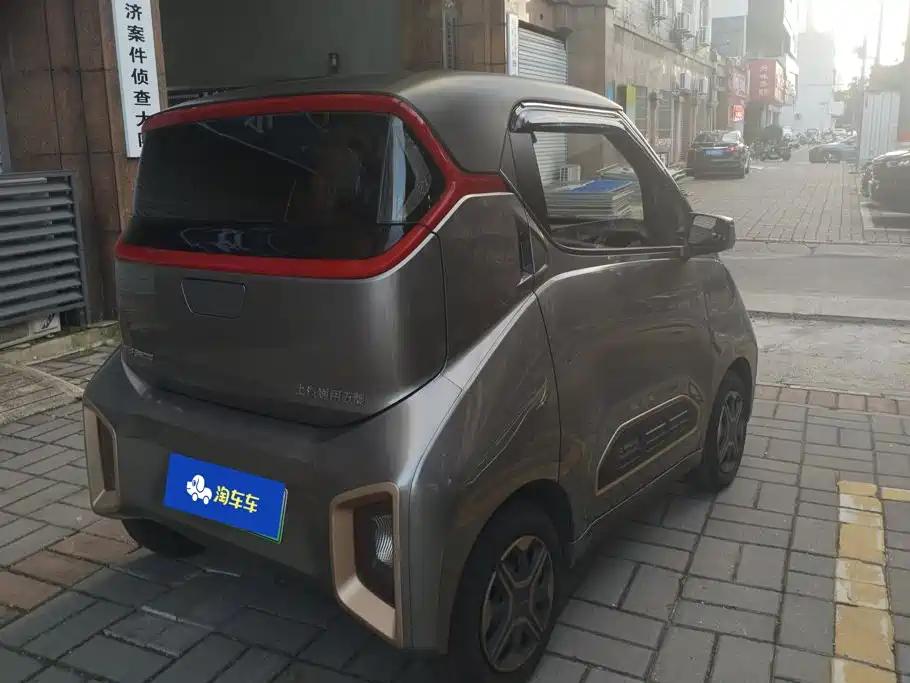 Baojun E200 — миниатюра 3
