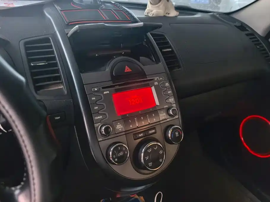 Kia Soul — миниатюра 13