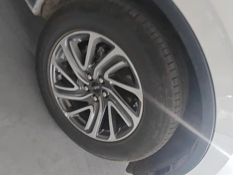 Lincoln Aviator (Import) — миниатюра 6