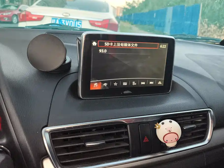 Mazda 3 Axela — миниатюра 13