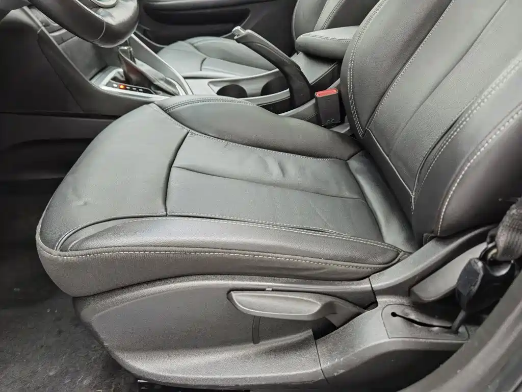 Buick Excelle — миниатюра 20
