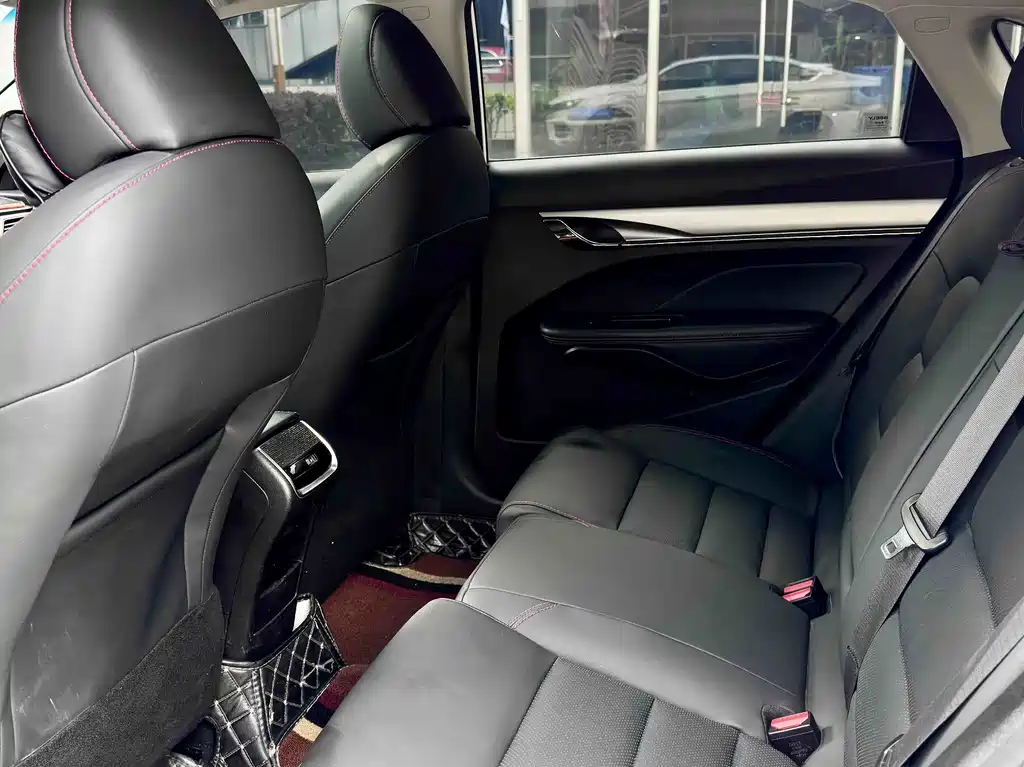 Geely Binrui — миниатюра 12