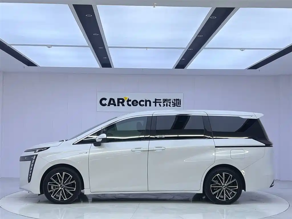 GAC TRUMPCHI E8 NEW ENERGY