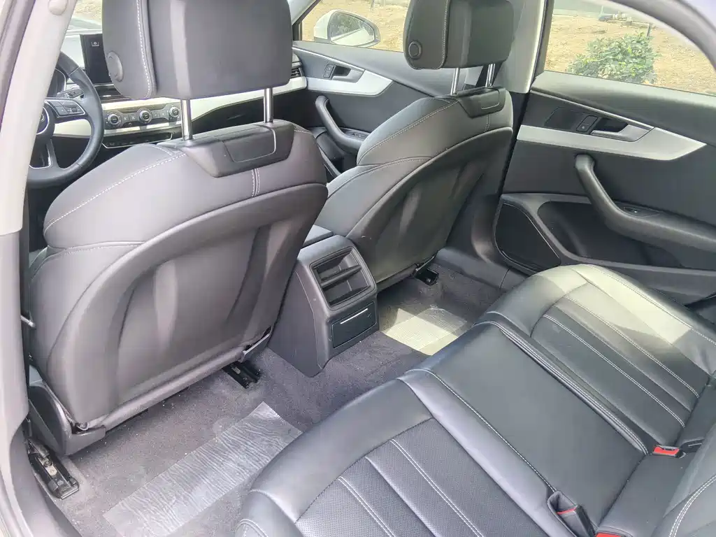Audi A4L — миниатюра 6