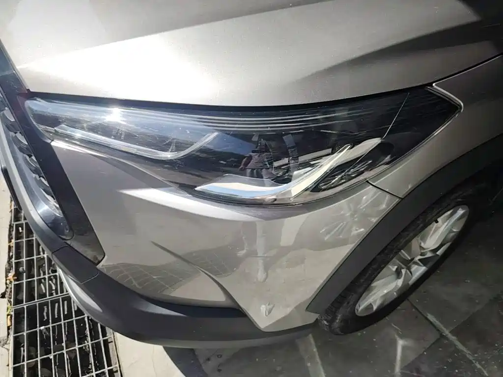 Toyota Corolla Cross — миниатюра 24