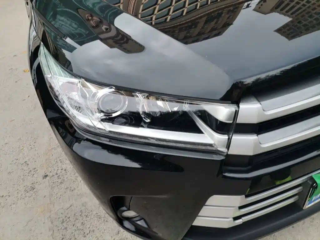Toyota Highlander — миниатюра 7