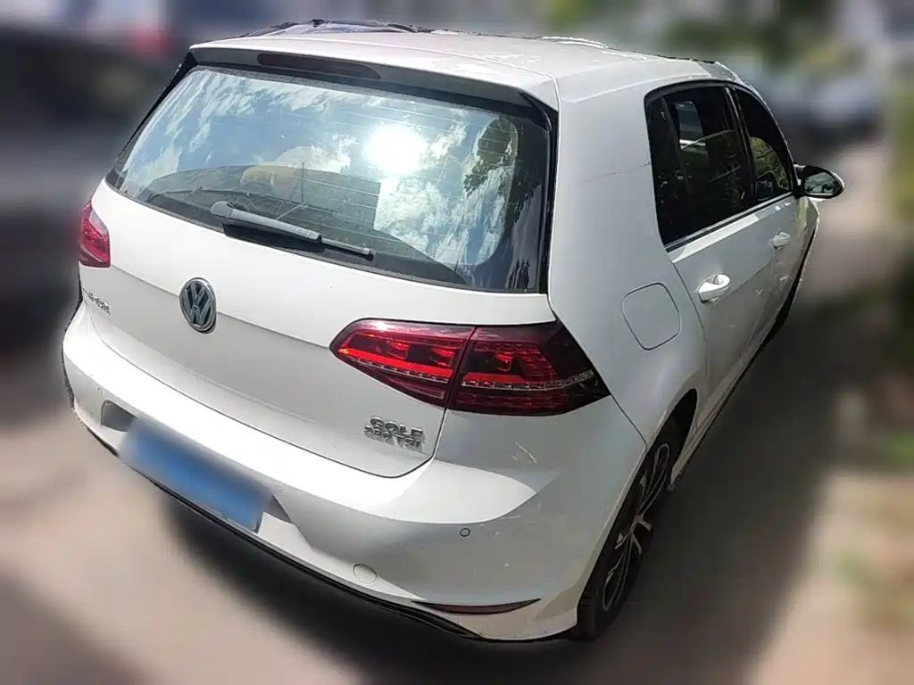Volkswagen Golf — миниатюра 10