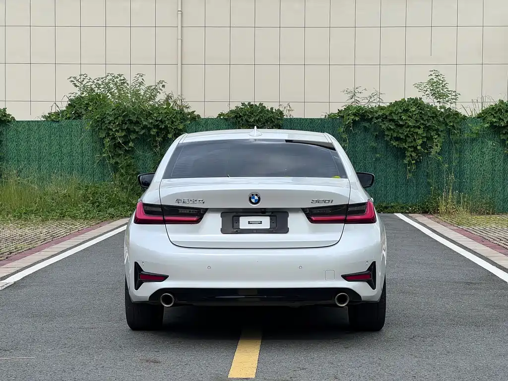 BMW 3 Series — миниатюра 5