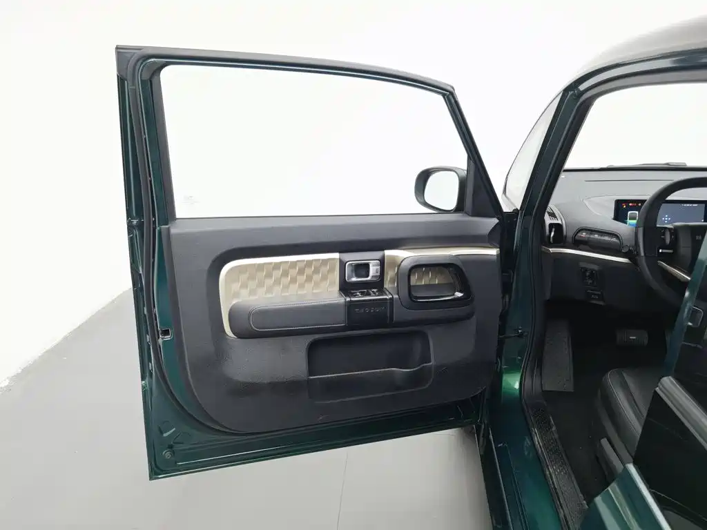 Baojun KiWi EV — миниатюра 8