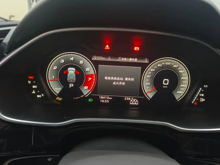Audi Q3 — миниатюра 14
