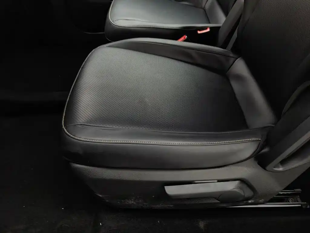 Baojun KiWi EV — миниатюра 20