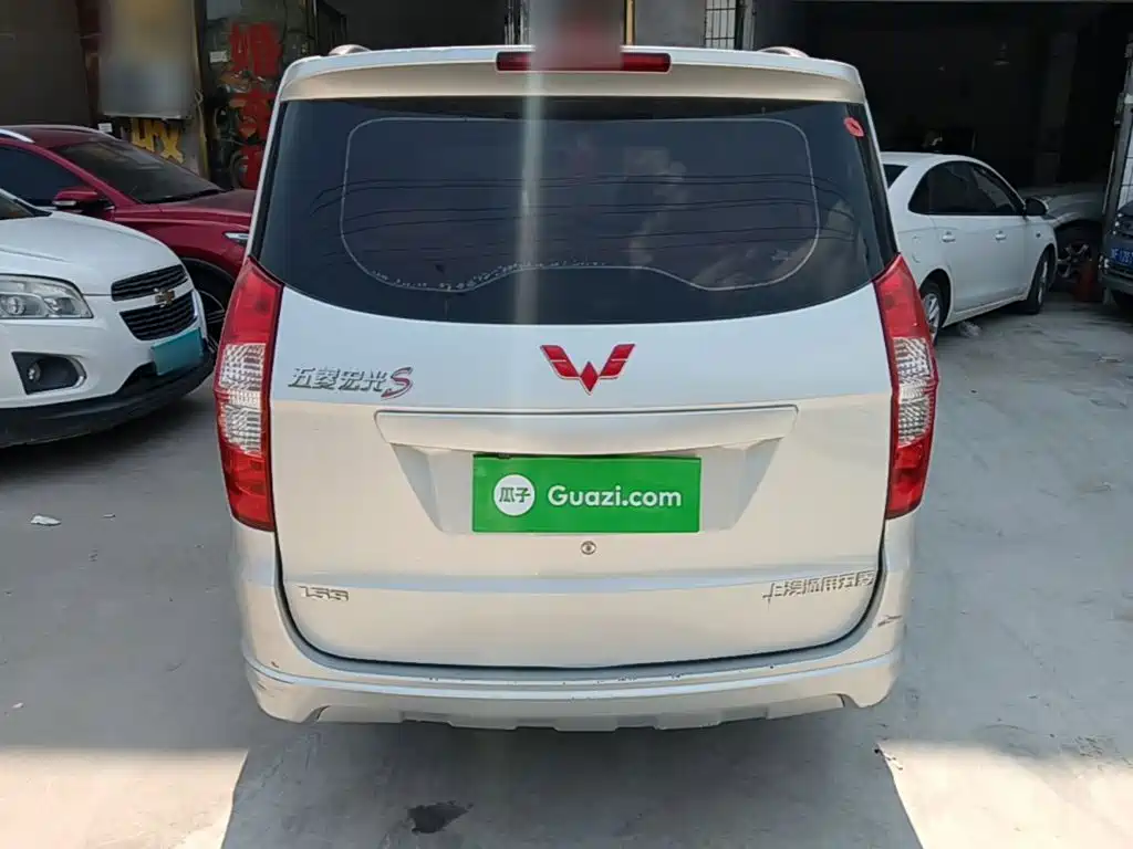 Wuling Hongguang — миниатюра 6