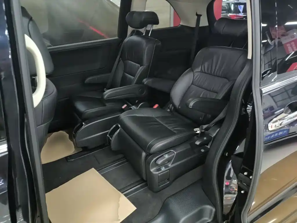 Honda Odyssey — миниатюра 17