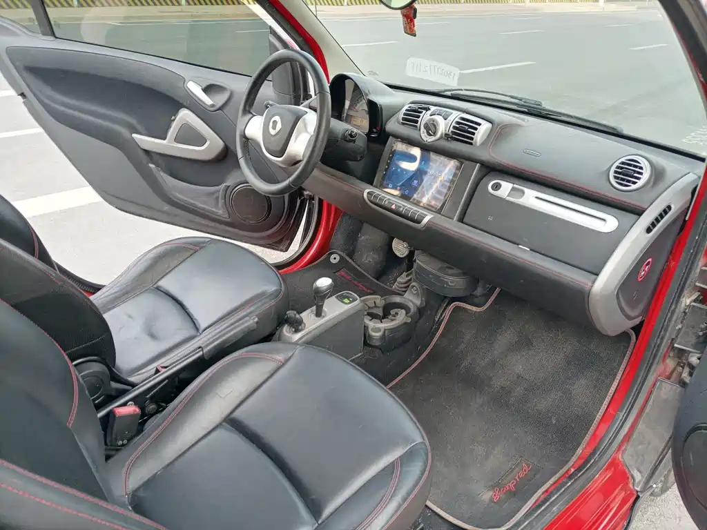 smart Smart Fortwo — миниатюра 9