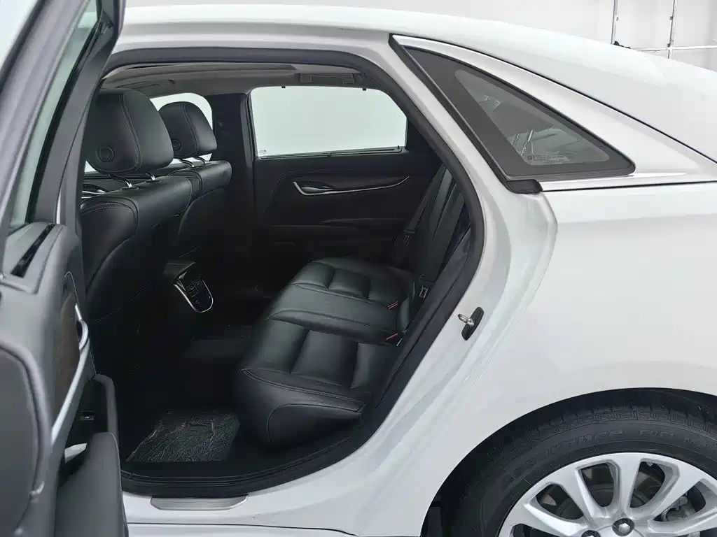 Cadillac XTS — миниатюра 15