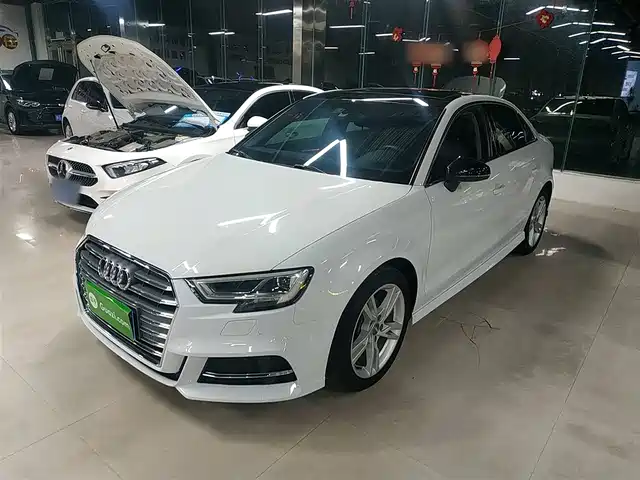 AUDI A3 2020
