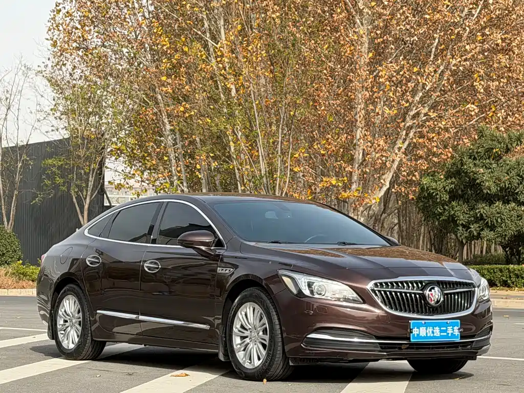 Buick LaCrosse 20T Elite Type, фото 3