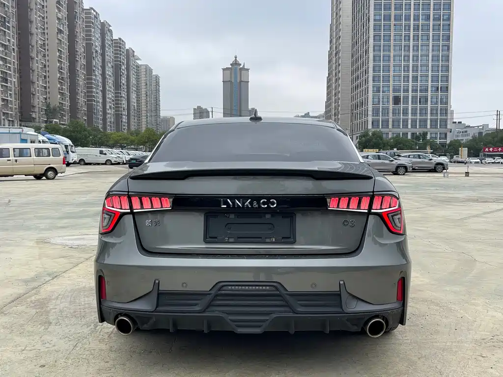 Lynk & Co 03 — миниатюра 4