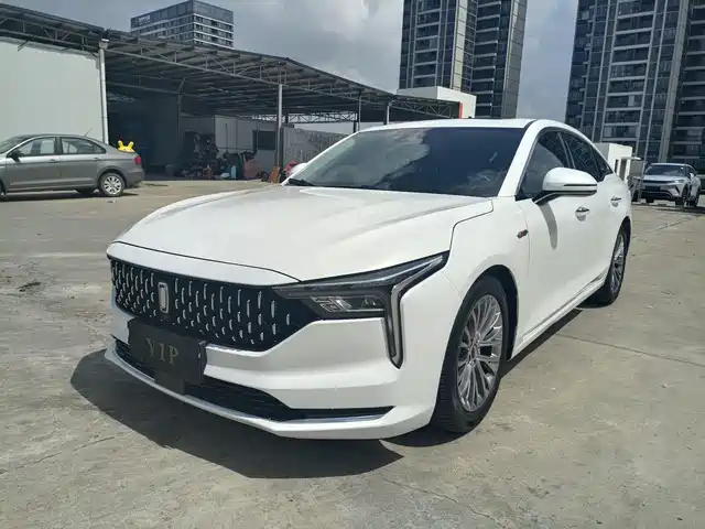 2021 Bestune B70