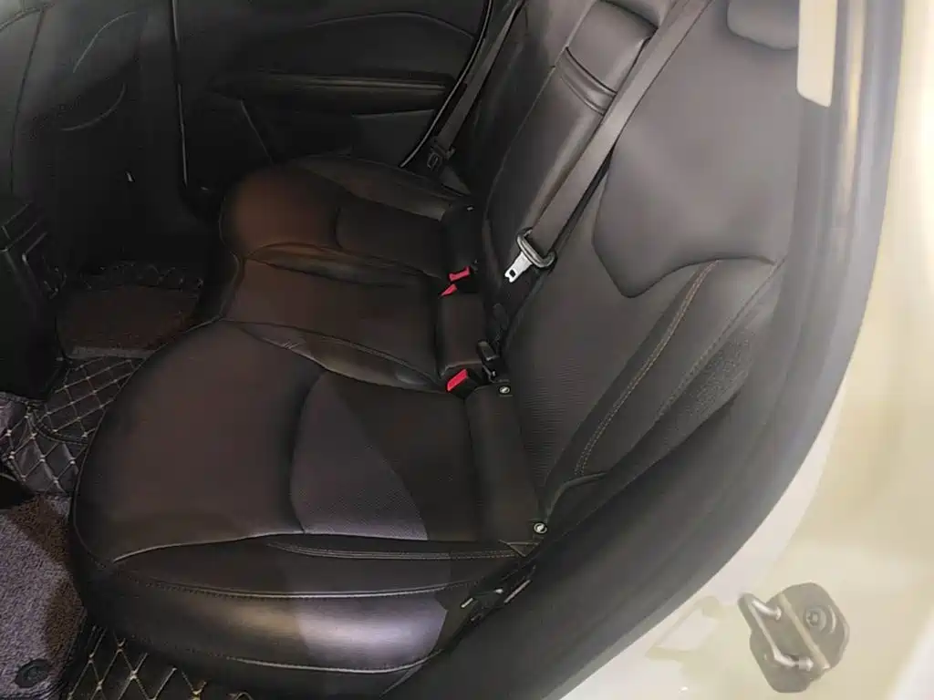 Jeep Compass — миниатюра 17