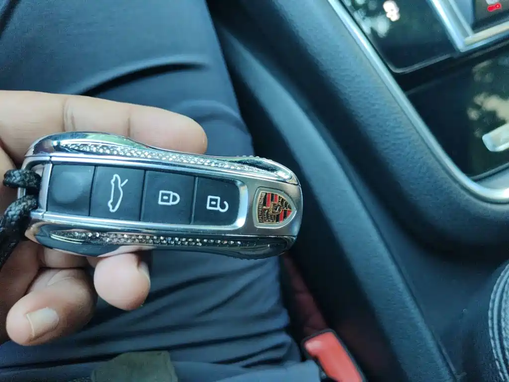 Porsche Panamera — миниатюра 9