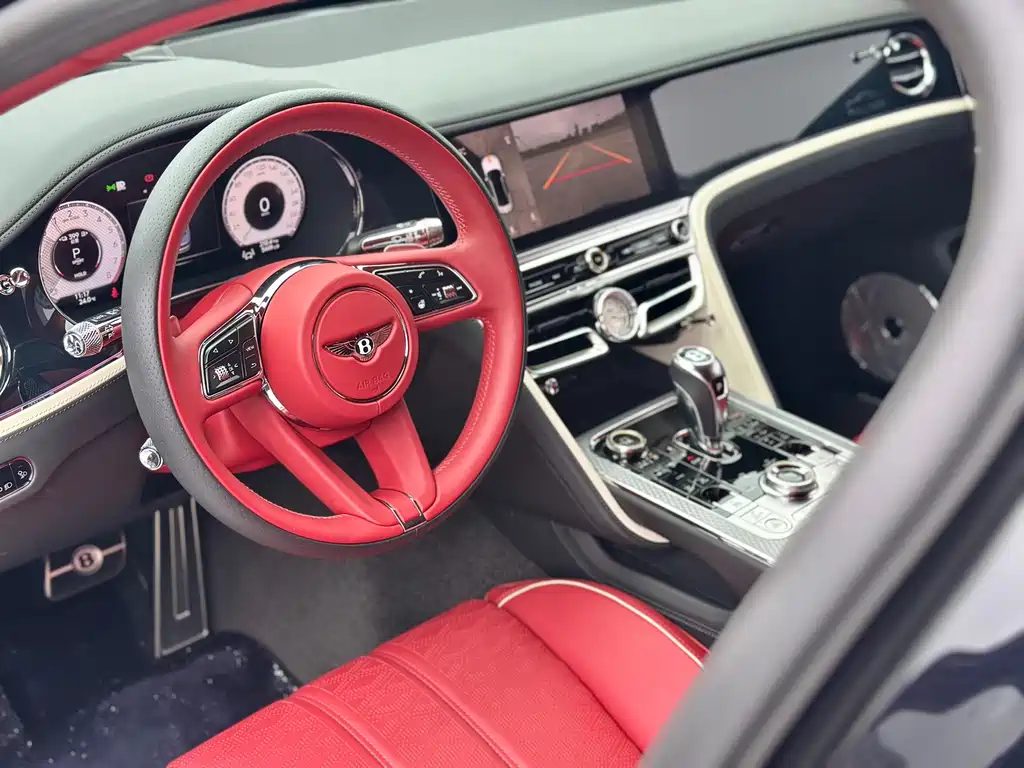 Bentley Flying Spur PHEV — миниатюра 15