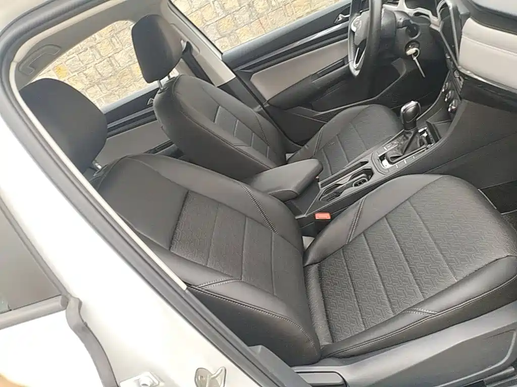 Volkswagen Bora — миниатюра 25
