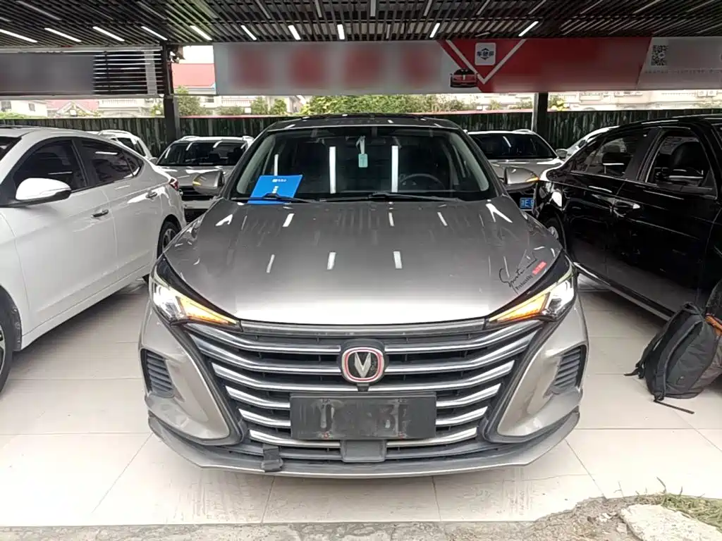 Changan Eado — миниатюра 3