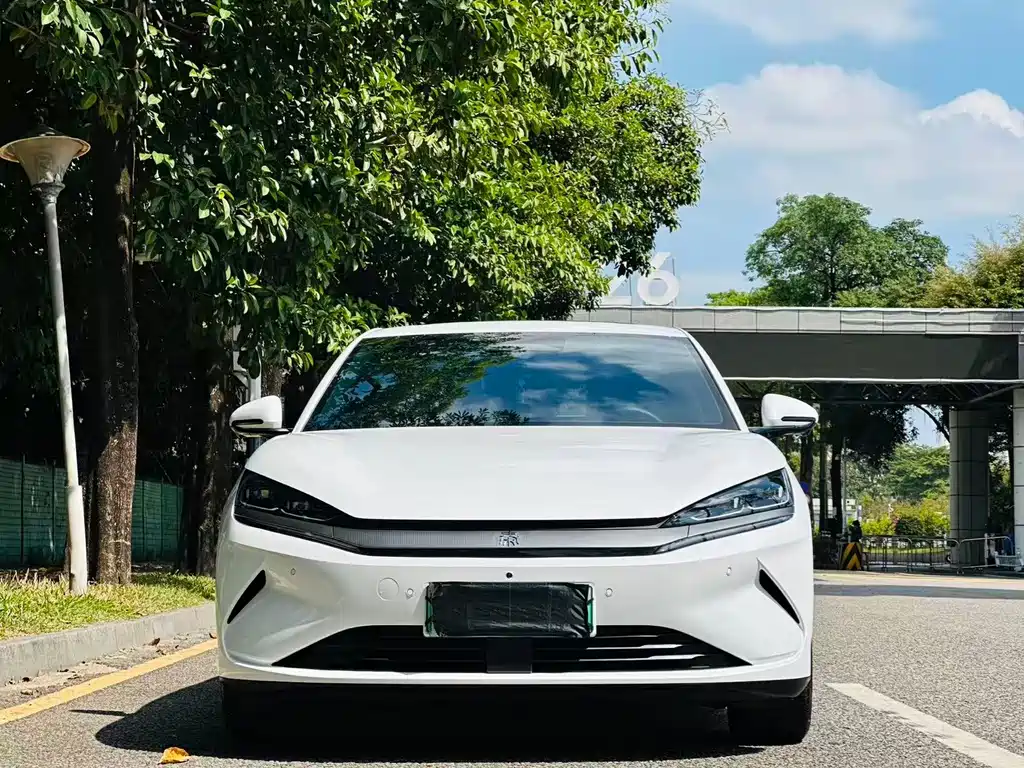 BYD Qin L — миниатюра 2